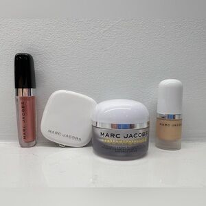Marc Jacobs Mini Makeup Set - includes unbranded pouch.